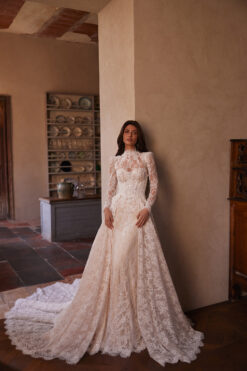 Lace mermaid wedding dress with corset bodice and detachable long sleeves